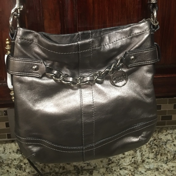 Coach Handbags - Coach crossbody bag good condition